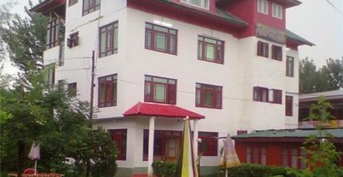 Hotel Royal Raj Palace